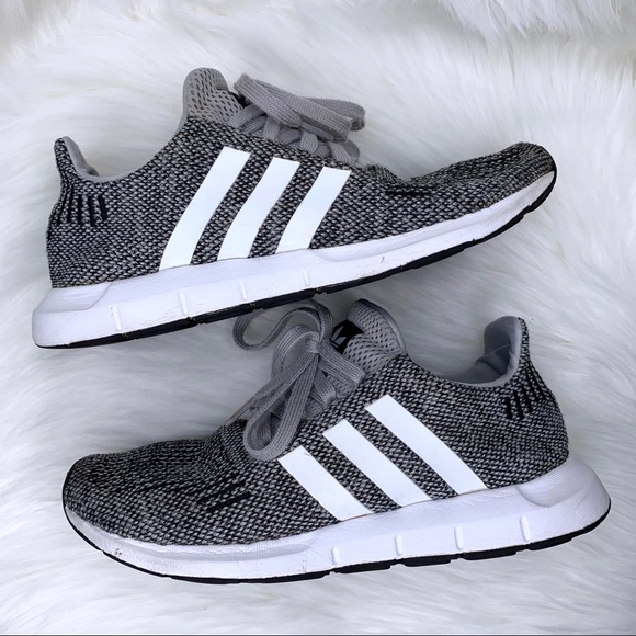 junior adidas swift run